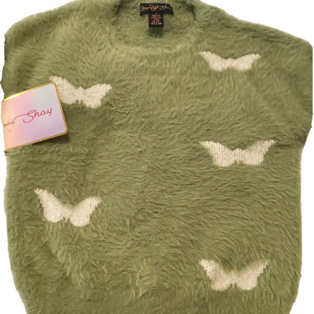 Womens Coco and Shay Butterfly Eyelash Type Pullover Sweater Size Medium NWT’S